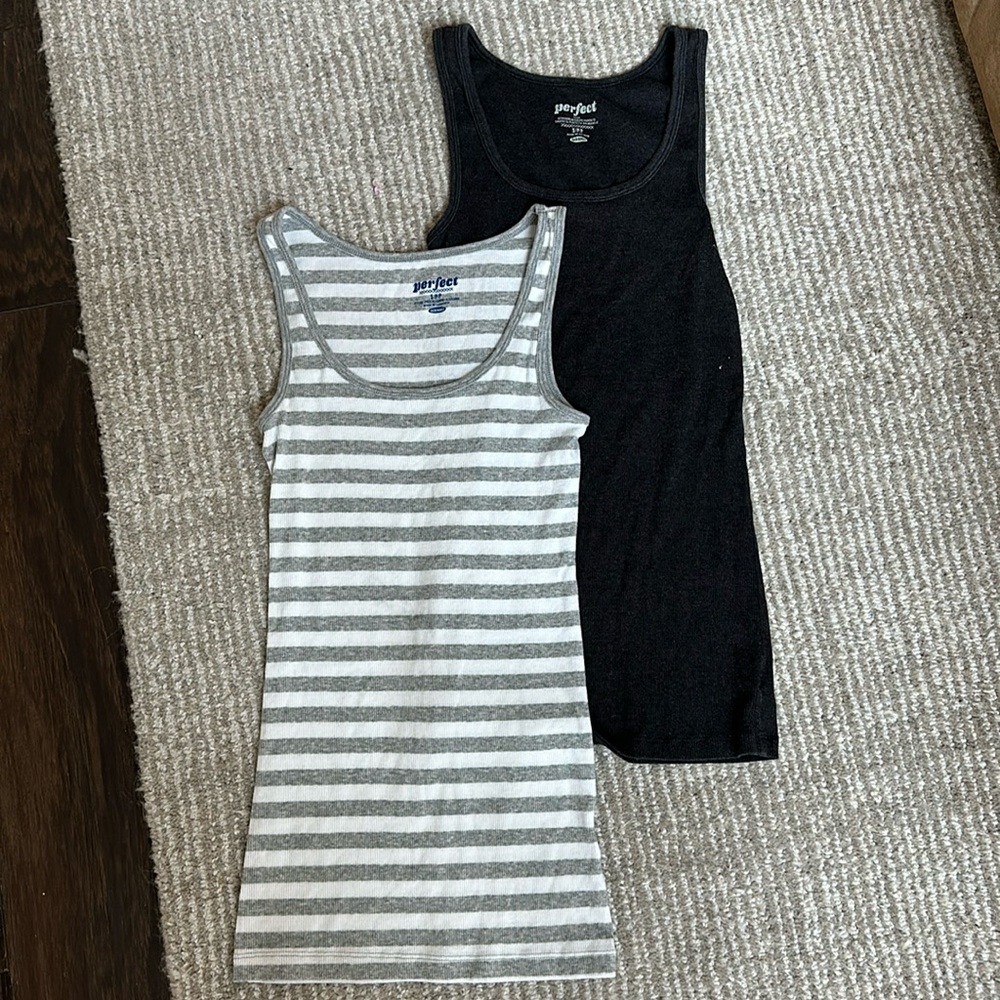 Old Navy Perfect scoop neck tank tops